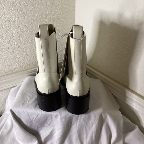 Chelsea Boots 7 New in Box - Picture 4 of 6